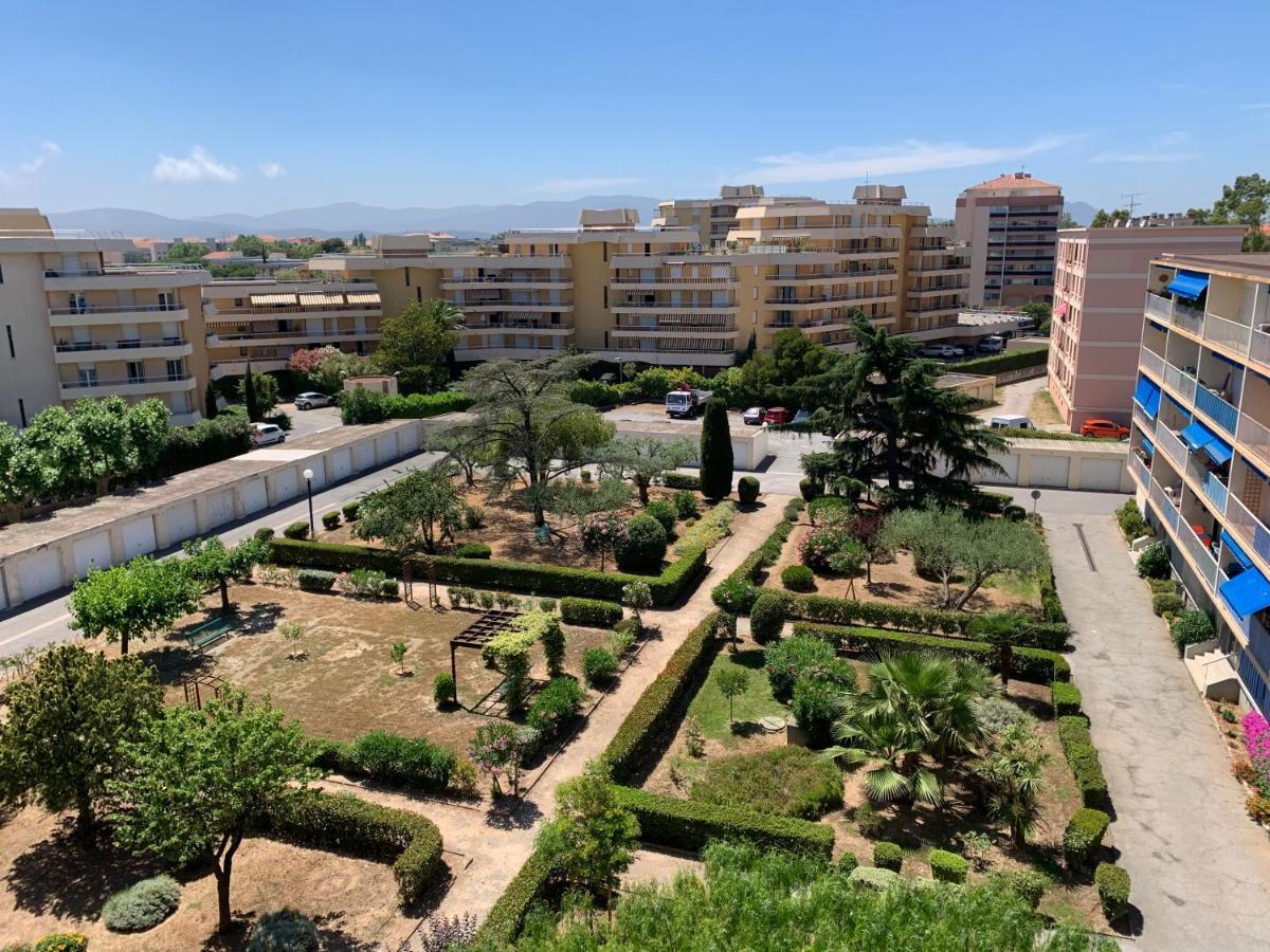 L'Appart Frejus Plage ภายนอก รูปภาพ
